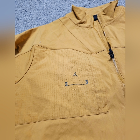 23 Jordan Engineered Statement Jacket mens - Picture 5 of 9